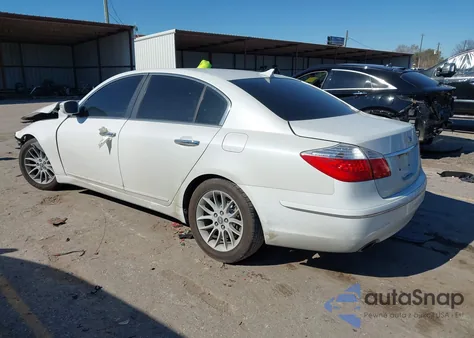 2011 Hyundai Genesis 3.8 z USA, uszkodzony, nr VIN KMHGC4DE2BU114043
